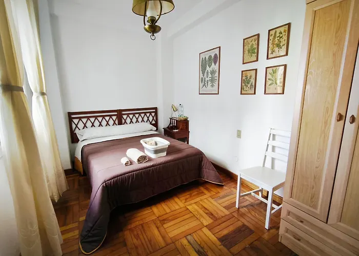 La Casa De La Abuela Boticaria アパート